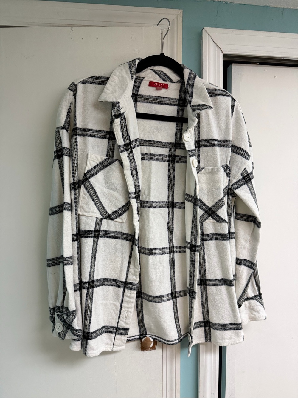 Guess White and Black Plaid Lightweight Shacket Jacket
